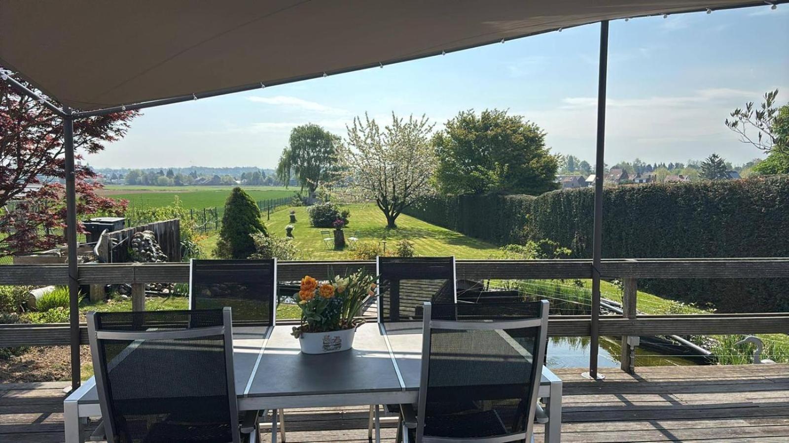 Guest House Time To Escape Meise Exterior photo